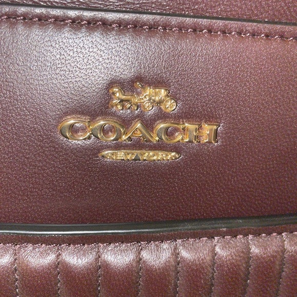 $25 ENTRY Nov GIVEAWAY Coach leather quilted oxblood  crossbody Entry only - Picture 11 of 16